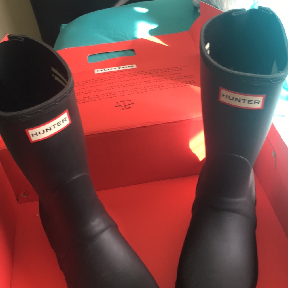 Brand new black hunter boots!